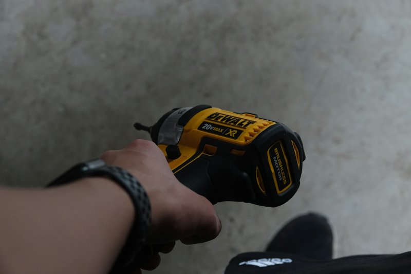 Trapano avvitatore a batteria: guida alla scelta